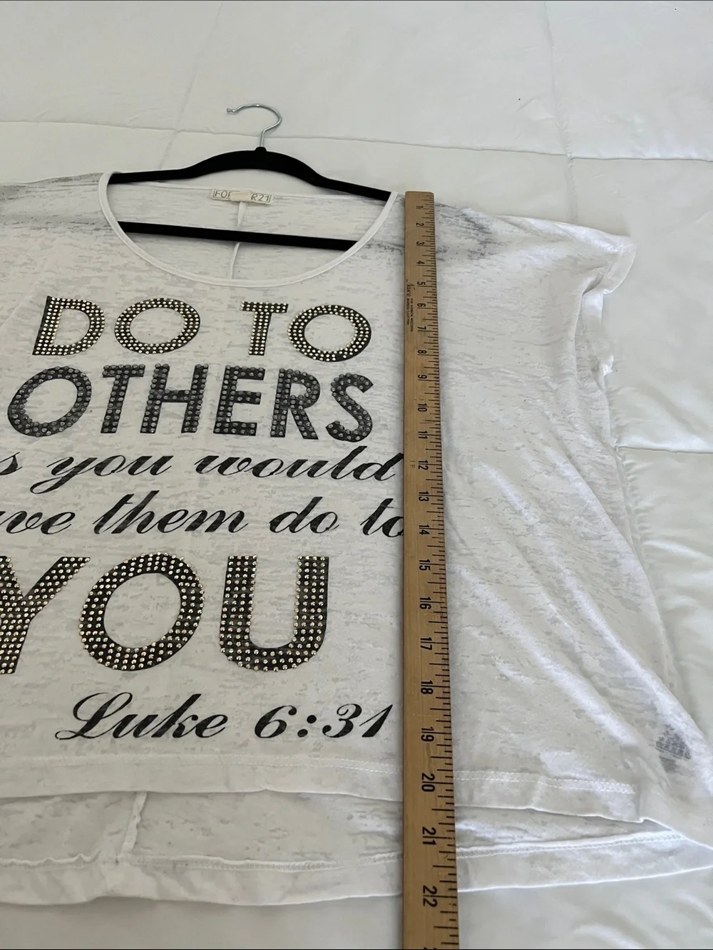 Forever 21 White Short Sleeve Graphic Tee with Studded Text